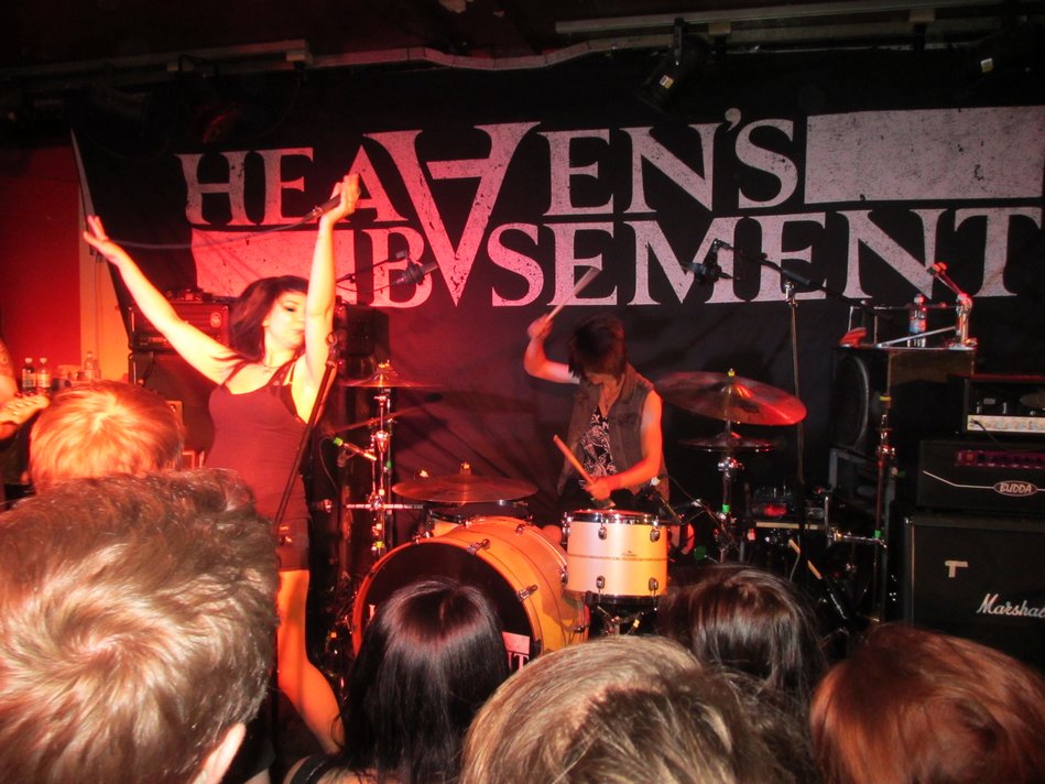 heavens_basement_skarlett_riot_2013-07-18 20-51-42